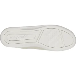 AP1 Canvas Walking Shoes