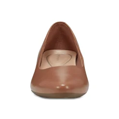 Caldise Low Heel Dress Shoes