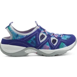 Earthen Walking Shoes