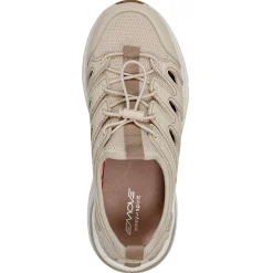 Metri Slip On Walking Shoes