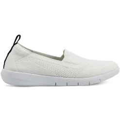 Razzle Casual Flats