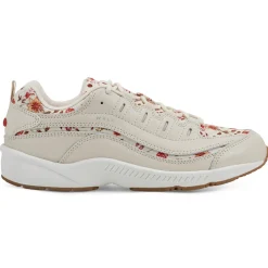 Romy Walking Shoes