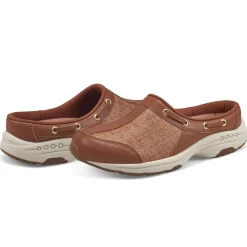 Travelport Clogs