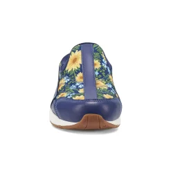 Traveltime Clogs